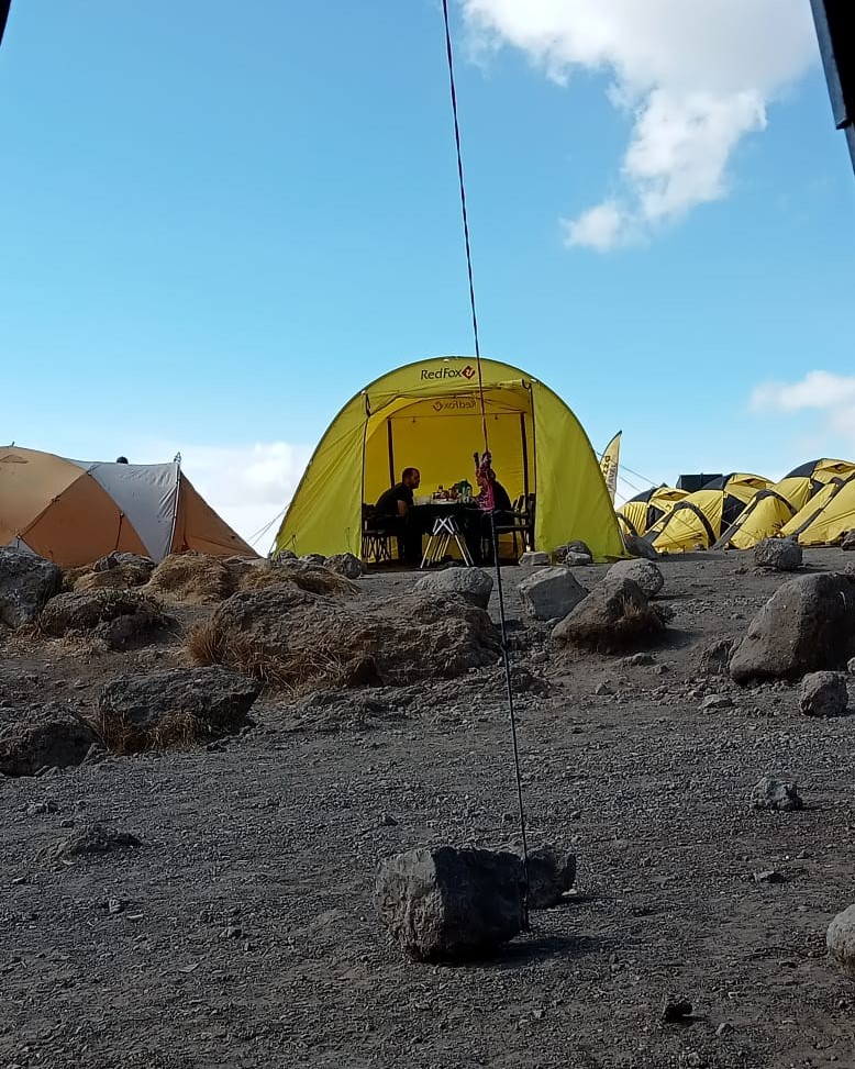 MOUNT KILIMANJARO SAFARIS WITH AFFORDABLE PRICE 2026-2027 | KIZZA ADVENTURES